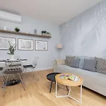 Modern With Air Conditioning And Parking Near The Pge Stadium In By Renters Apartment Warsaw